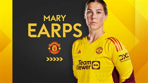 Mary Earps: Manchester United's England goalkeeper set to join .